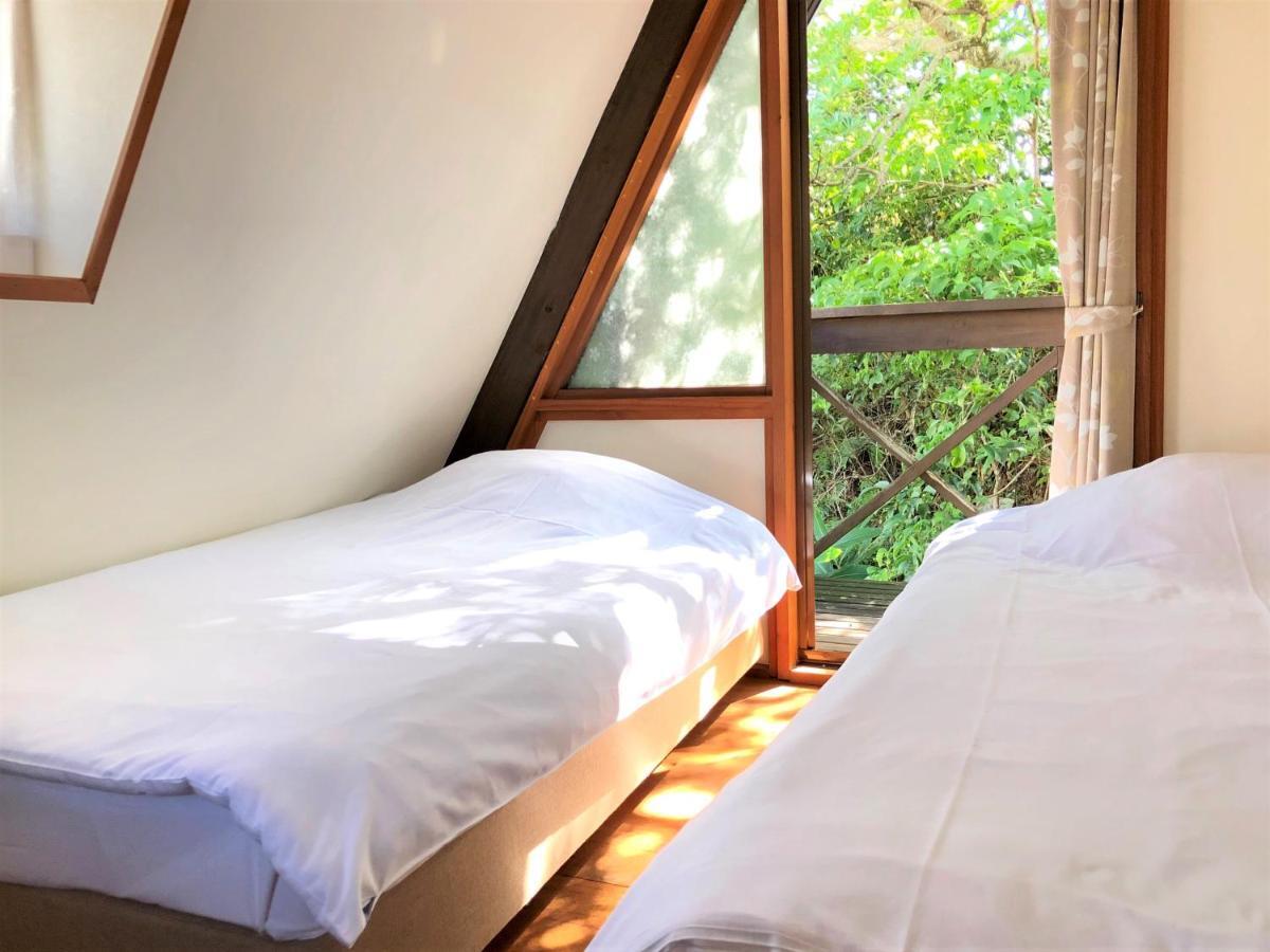 Villa Sea Breeze à Onna Extérieur photo